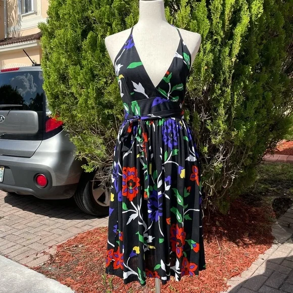 Nieves Lavi Colorful Floral Halter Wrap Dress. - Picture 2 of 8